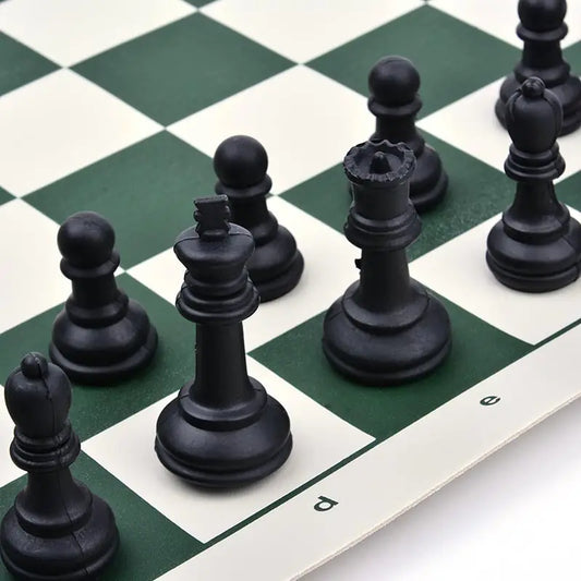 رقعة الشطرنج المحمولة ♟️